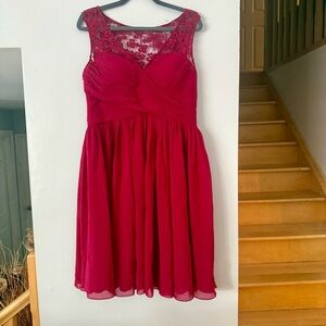 JJs House Vibrant Red Gown EUC